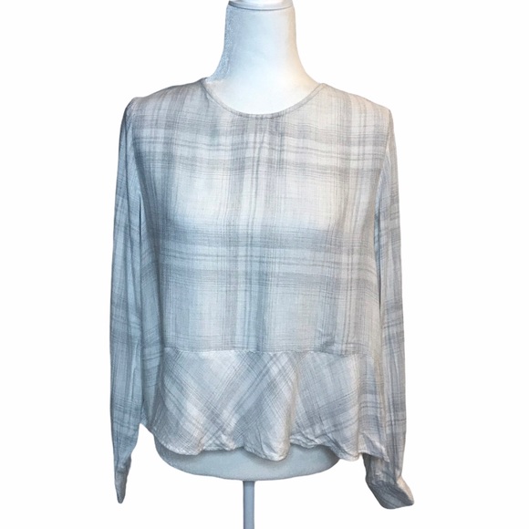 cloth & stone Tops - Cloth & Stone Gray Plaid Long Sleeve Shirt Ruffle